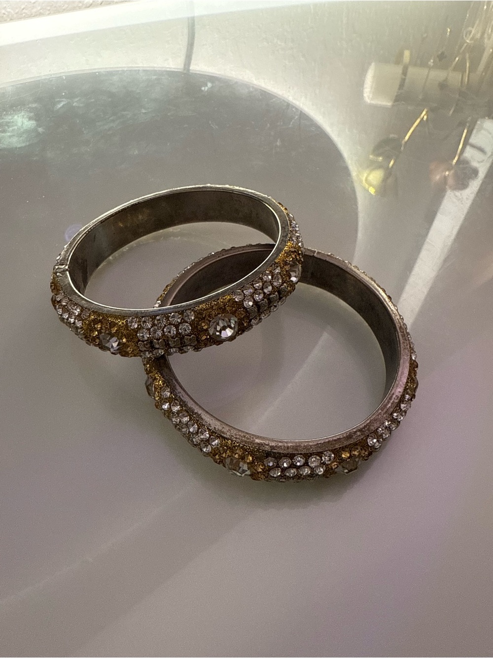 Gold Crystal-Embellished Women’s Bangle Bracelet Set